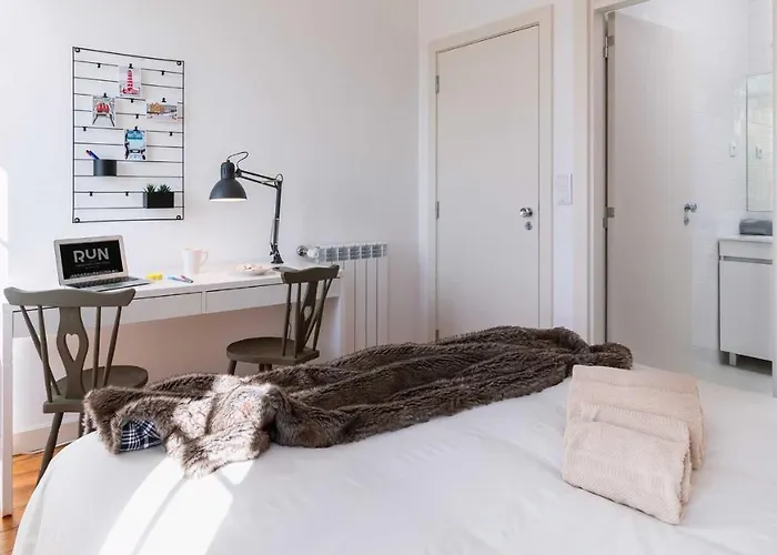 Δωμάτια σε οικογενειακή κατοικία Run *